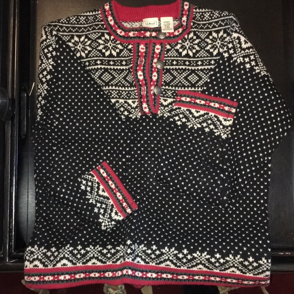 L.L. Bean Sweaters - 🌹LL Bean Norwegian-ish Sweater 100% lamb wool S